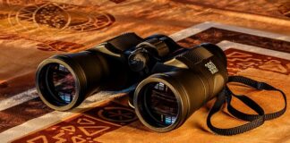 Czy to normalne że w soczewkach widzi się gorzej niż w okularach?