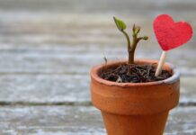 Jak rozciągnąć przykurcze dłoni?