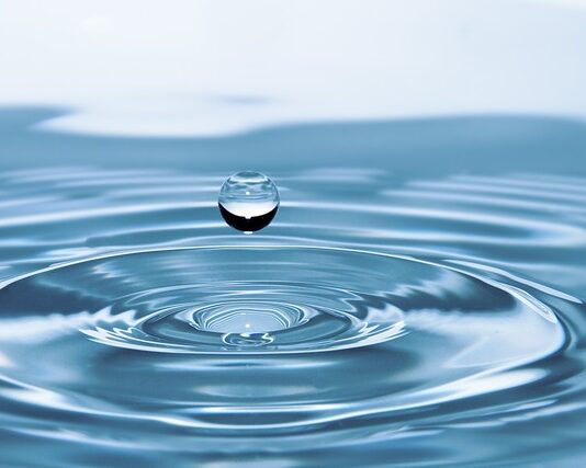 Czy wodą utleniona do ucha jest bezpieczna?