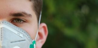 Czy zapalenie spojówek może być objawem koronawirusa?