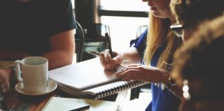 Jakie zabiegi rehabilitacyjne na zespół cieśni nadgarstka?