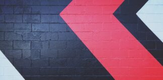 Którą techniką sprawdzamy czy dziecko oddycha?