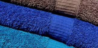 Z czego robi się ręczniki papierowe?