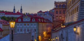 Gdzie wyrzucić stare jajka?