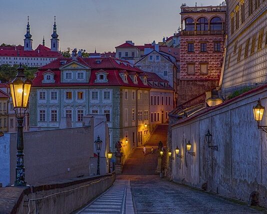 Gdzie wyrzucić stare jajka? Gdzie wyrzucić stare jajka?